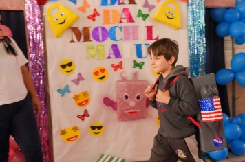 Foto - Desfile Mochila Maluca 2025 – Escola Irmã Dulce