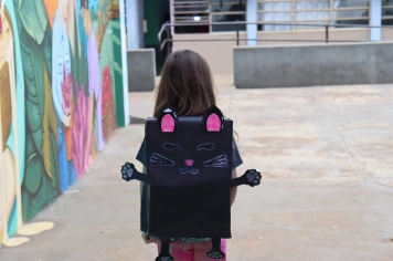 Foto - Desfile Mochila Maluca 2025 – Escola Irmã Dulce