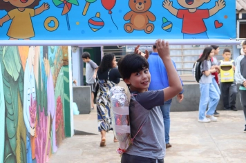 Foto - Desfile Mochila Maluca 2025 – Escola Irmã Dulce