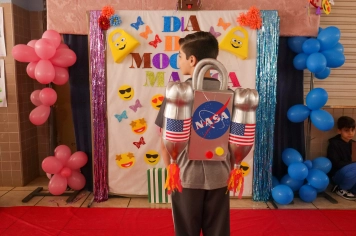 Foto - Desfile Mochila Maluca 2025 – Escola Irmã Dulce