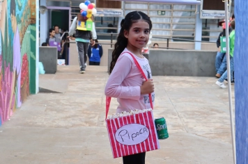 Foto - Desfile Mochila Maluca 2025 – Escola Irmã Dulce