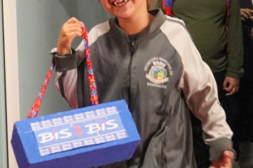 Foto - Desfile Mochila Maluca 2025 – Escola Irmã Dulce