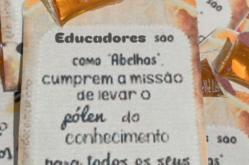Foto - Volta às Aulas 2025 – Com Amor e Educação
