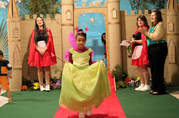Foto - Desfile de Fantasias - CMEI Pequeno Príncipe