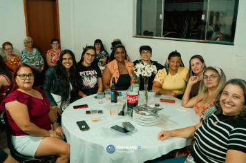 Foto - Uma Noite Para Elas: Dia da Mulher em Esperança Nova