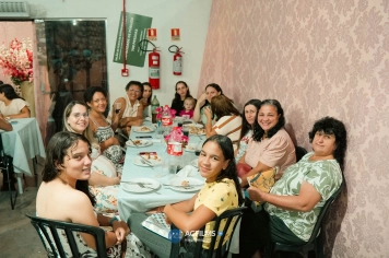 Foto - Uma Noite Para Elas: Dia da Mulher em Esperança Nova