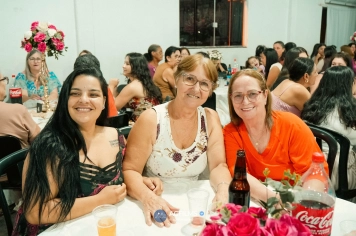 Foto - Uma Noite Para Elas: Dia da Mulher em Esperança Nova